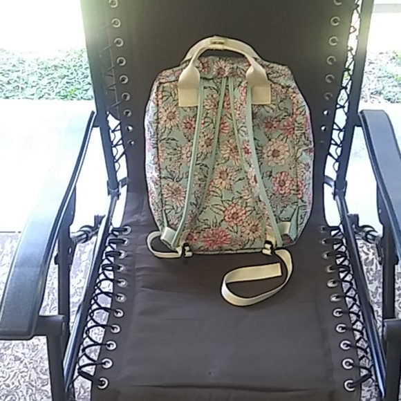 Backpack - Picture 2 of 2